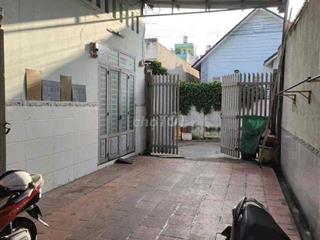 Cho thuê nhà liền kề ngay khu dân cư phú hòa 1 . thủ dầu một