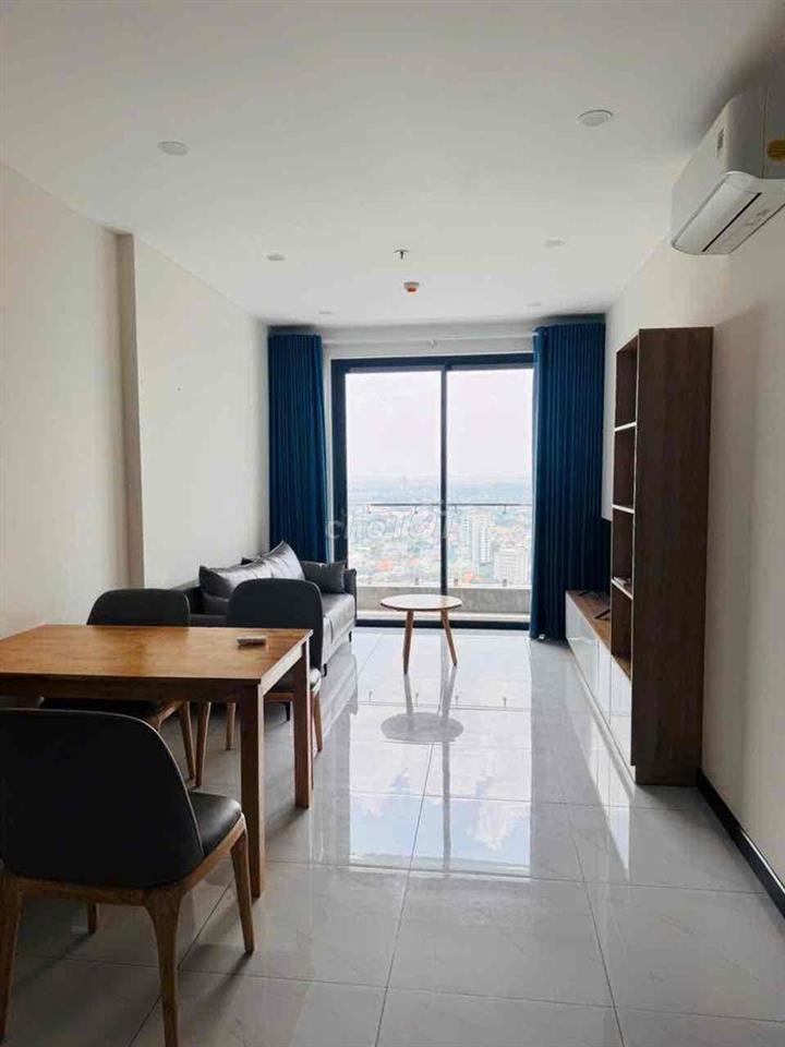 Cho thuê chung cư C-Skyview 2 phòng ngủ full nội thất