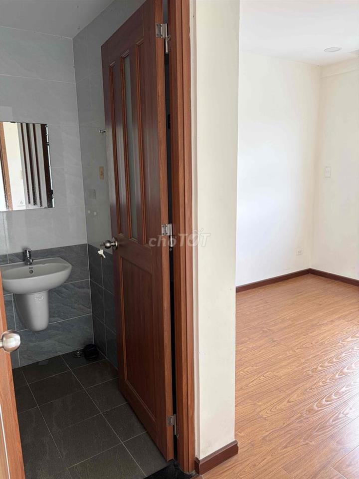 Cho thuê chung cư Minh Quốc Plaza 2 phòng ngủ trống