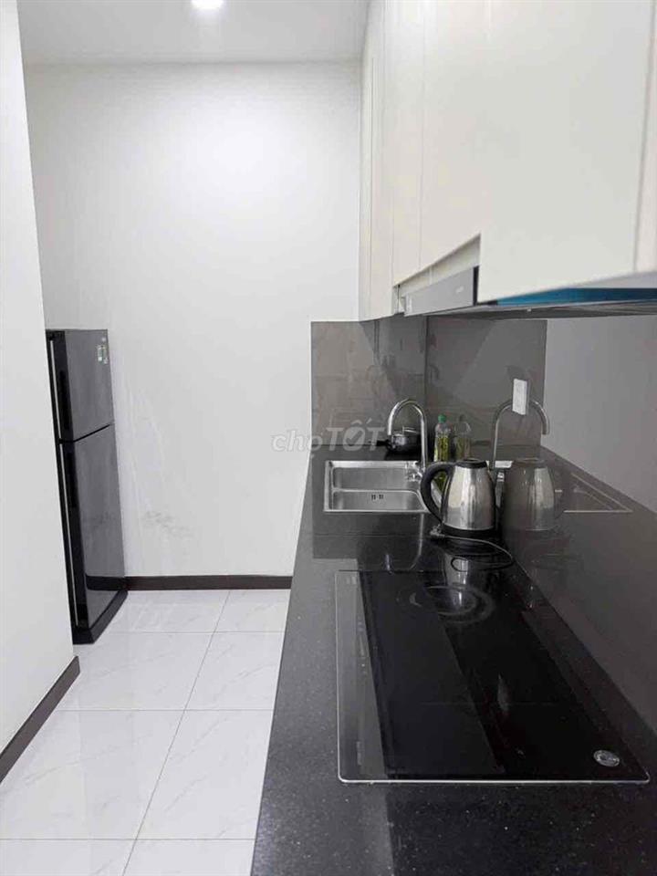CHO THUÊ CHUNG CƯ C-SKYVIEW 1PN FULL NỘI THẤT