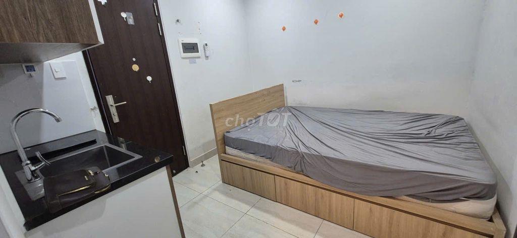 Căn hộ Studio Bhome làng đại học FULL nội thất,ở ngay hoặc giữ đến 1/9