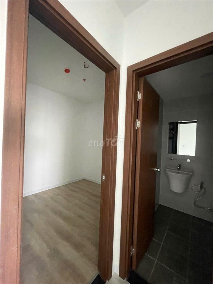 CHO THUÊ BCONS 2PN 6TR-6TR5 SÁT LÀNG ĐẠI HỌC