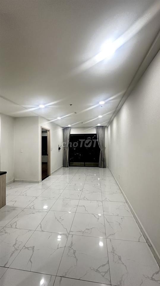 6tr-6tr5 cho thuê charmcity 2PN /2wc ngay Vincom Dĩ An - NT cơ bản