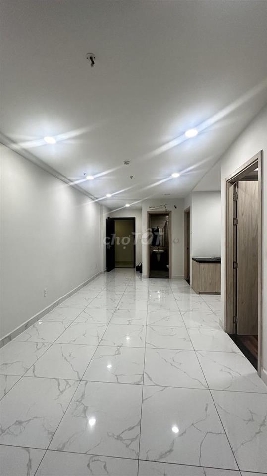 6tr-6tr5 cho thuê charmcity 2PN /2wc ngay Vincom Dĩ An - NT cơ bản