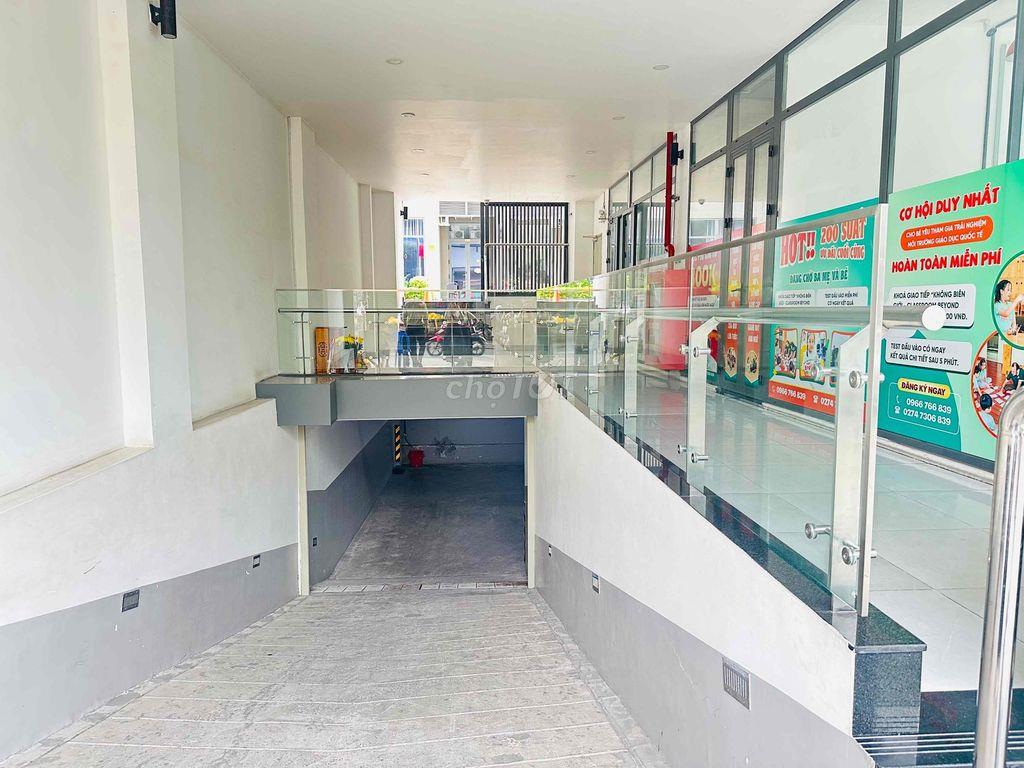 CHO THUÊ MẶT BẰNG 150m2 BCONS TOWER IV