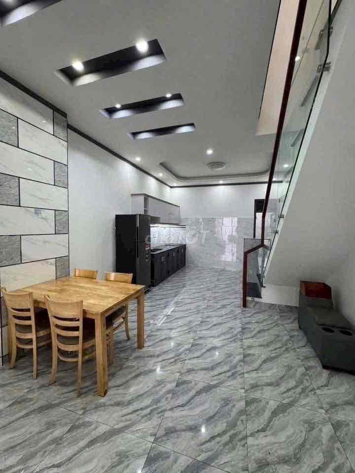Cho thuê nhà full nội thất Phú Hoà