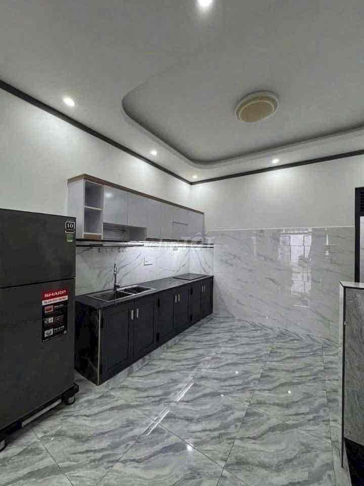 Cho thuê nhà full nội thất Phú Hoà