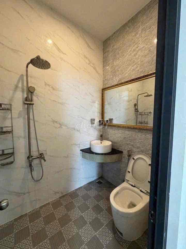 Cho thuê nhà full nội thất Phú Hoà