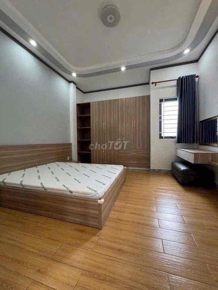 Cho thuê nhà full nội thất Phú Hoà