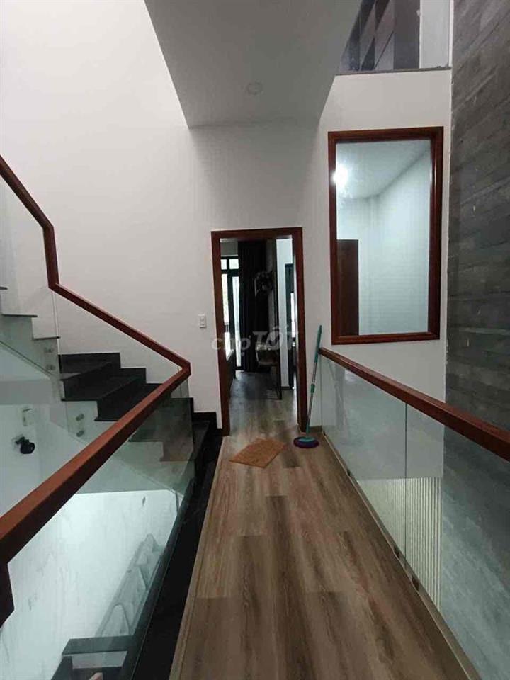 Cho thuê nhà ngay sát khu công nghiệt Đại Đăng