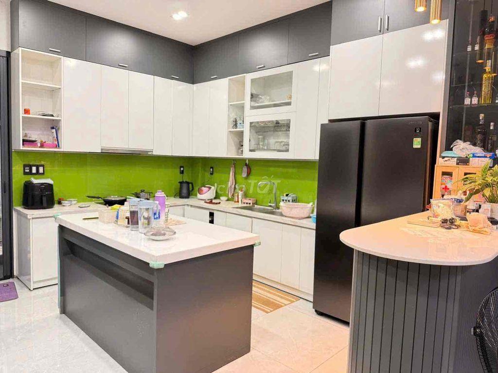 Cho thuê nhà full nội thất cao cấp Phú Mỹ