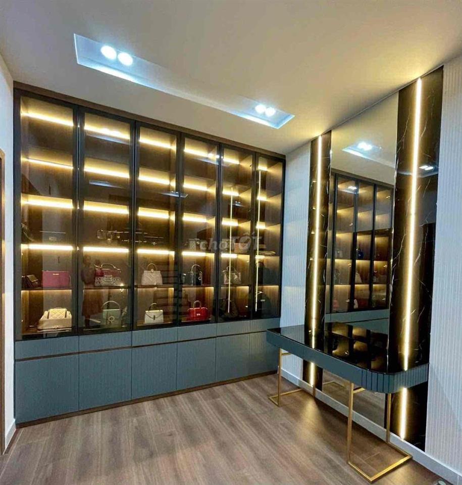 Cho thuê nhà full nội thất cao cấp Phú Mỹ