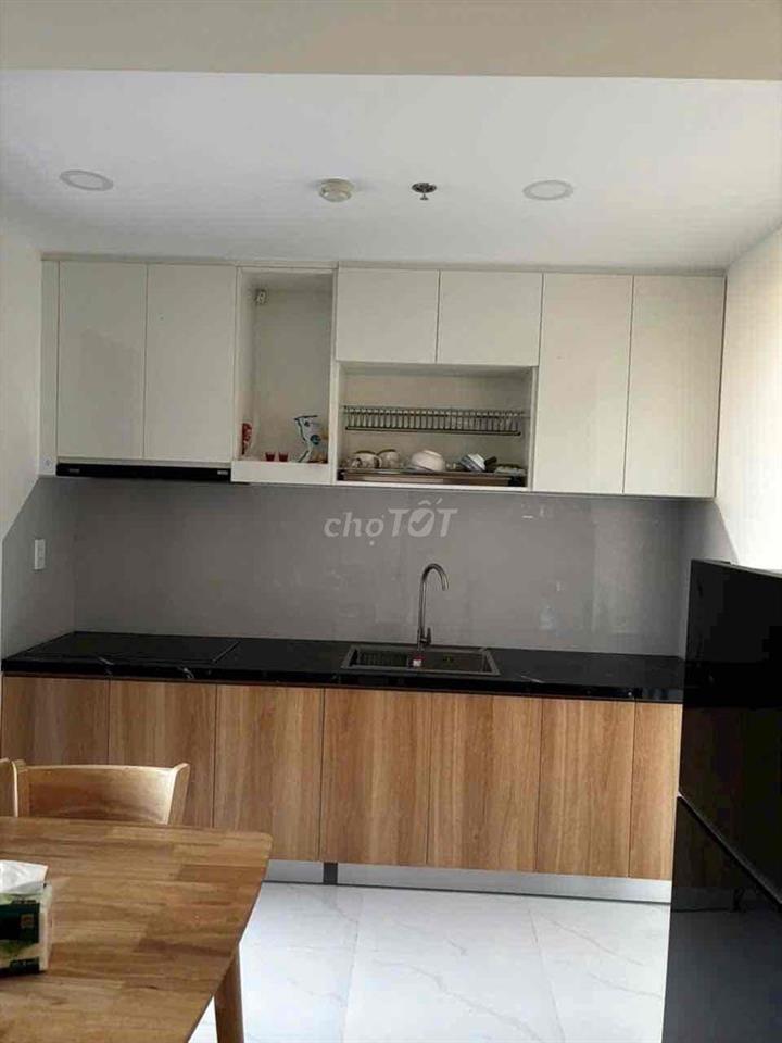 Cho thuê căn góc căn hộ chung cư C2 Phú Mỹ - Thủ Dầu Một