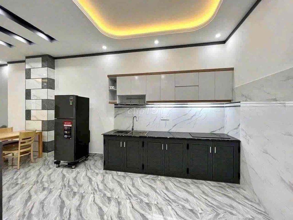 Nhà full nội thất cần cho thuê