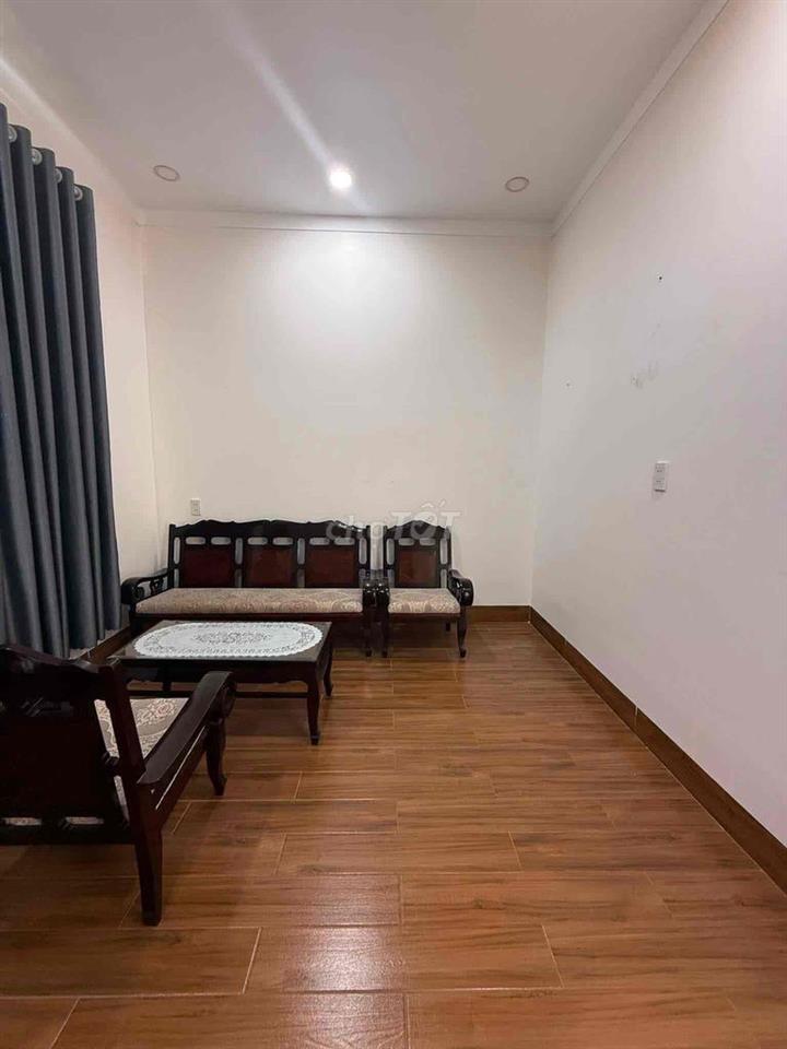 Cho thuê nhà Phú Hoà