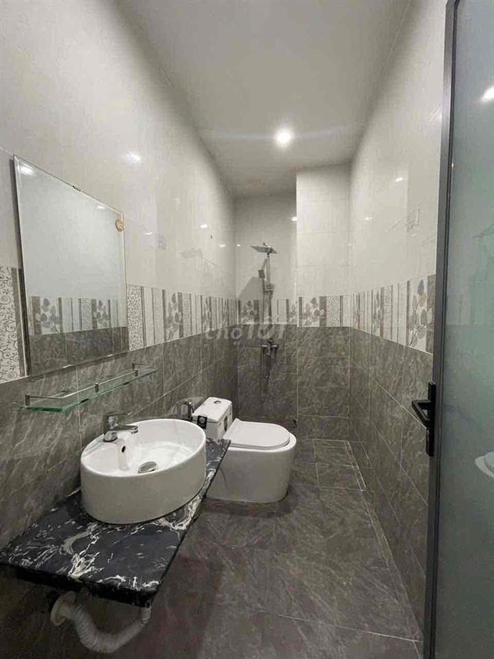 Cho thuê nhà hèm Dx051 Phú Mỹ