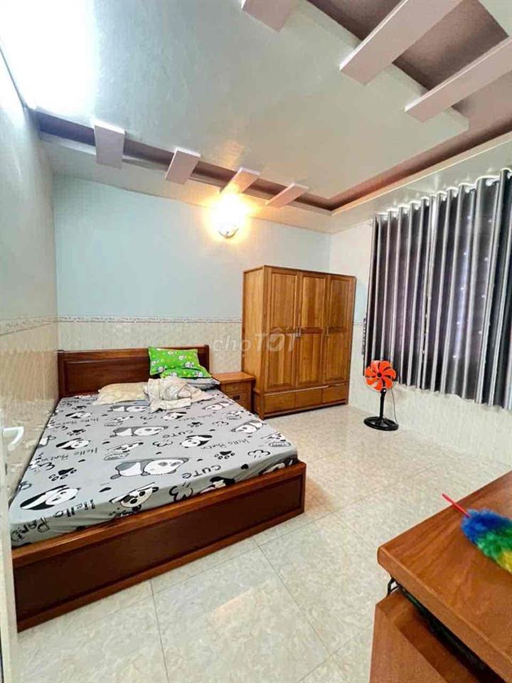 Cho thuê nhà hẻm Lê Hồng Phong Phú Hoà
