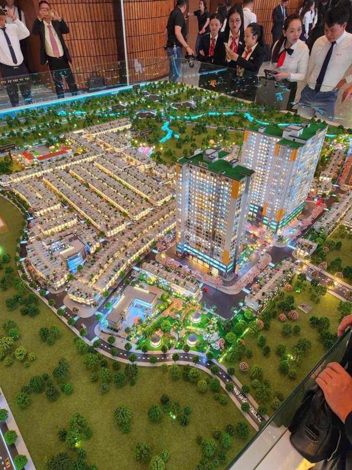 Nhà phố Bcons City Life thanh toán 21 tháng vốn từ 20% hỗ trợ lãi suấ