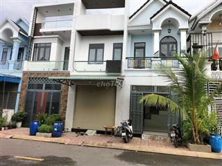 🆘🆘 gấp gấp ngợp cực sâu giảm sốc 500t từ 3,7ty còn 3,2ty phải nhanh ạ 
