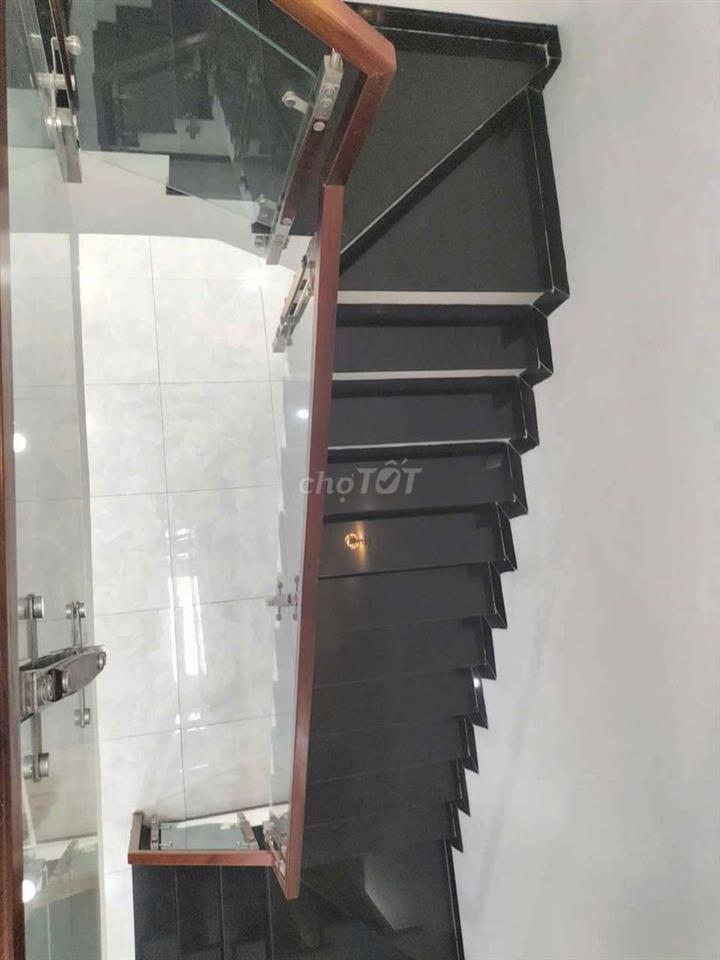 💥💥 loaloa giảm sốc 650t bán gấp nhà đẹp lắm phải nhanh ạ 