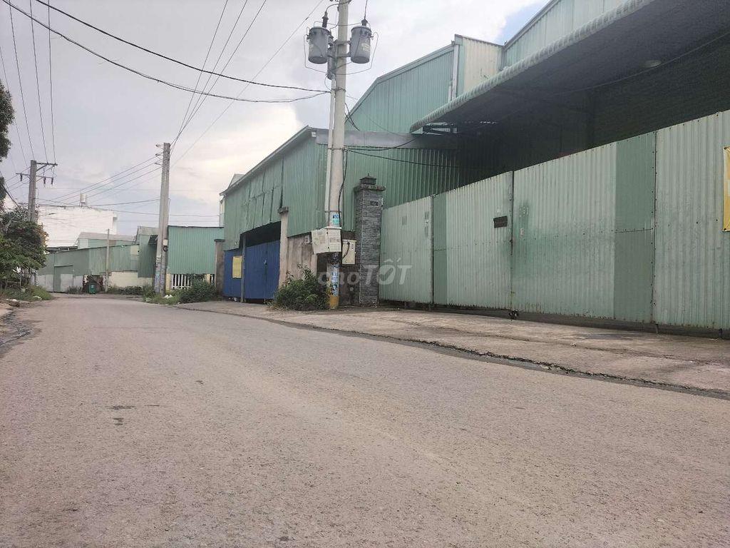  💥 bán gấp xưởng  720m2  đang cho thuê 40t giá mềm có 11,2 tỷ thôi ạ 