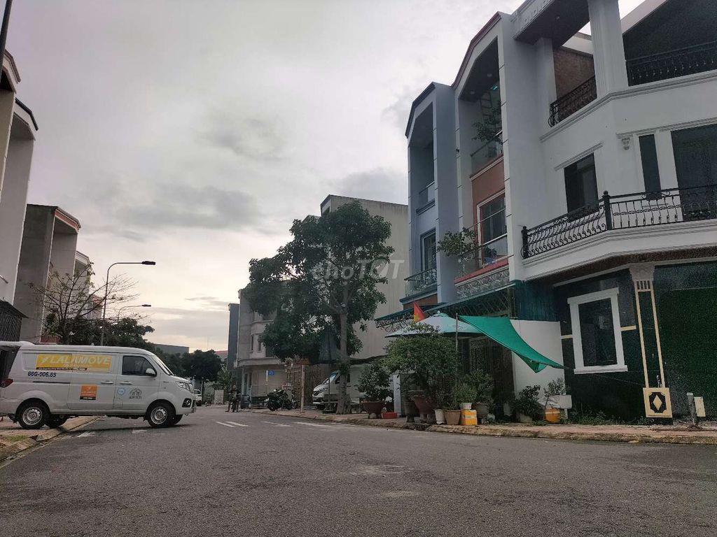  🆘🆘 ngợp ngợp giảm sốc 230t từ 2,52ty còn 2,29 tỷ. phai rất nhanh ạ 