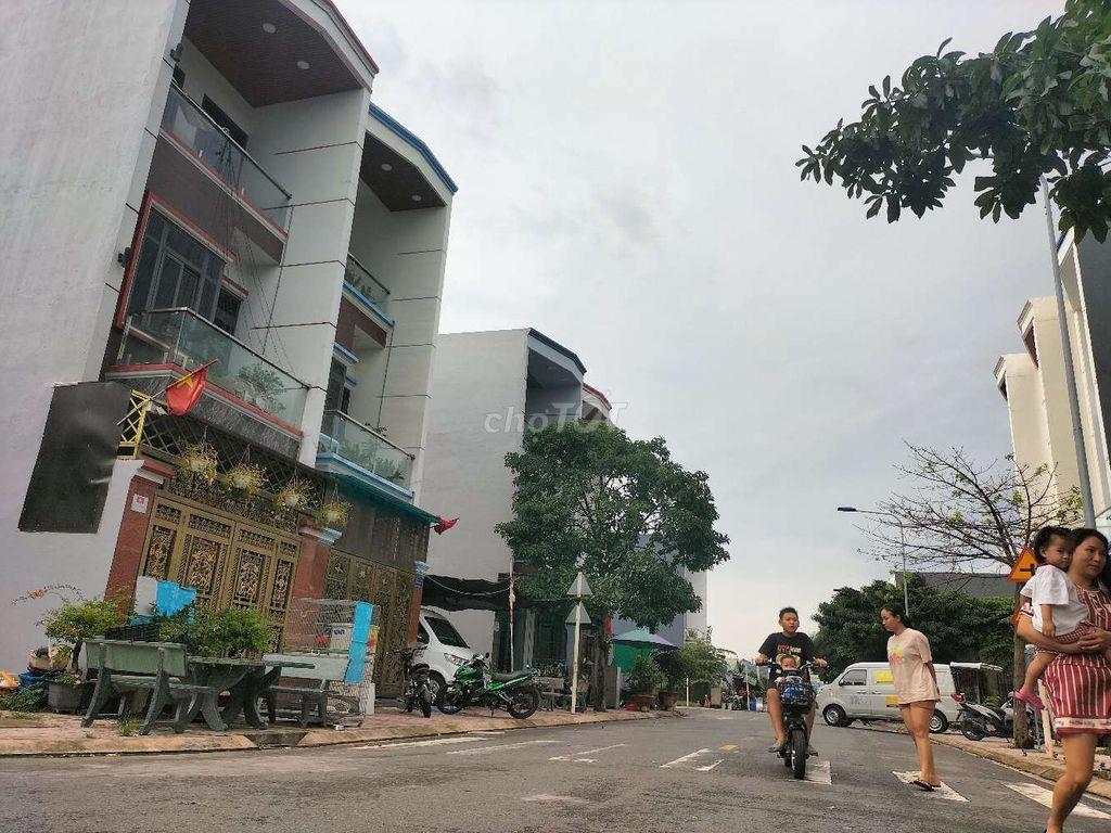  🆘🆘 ngợp ngợp giảm sốc 230t từ 2,52ty còn 2,29 tỷ. phai rất nhanh ạ 