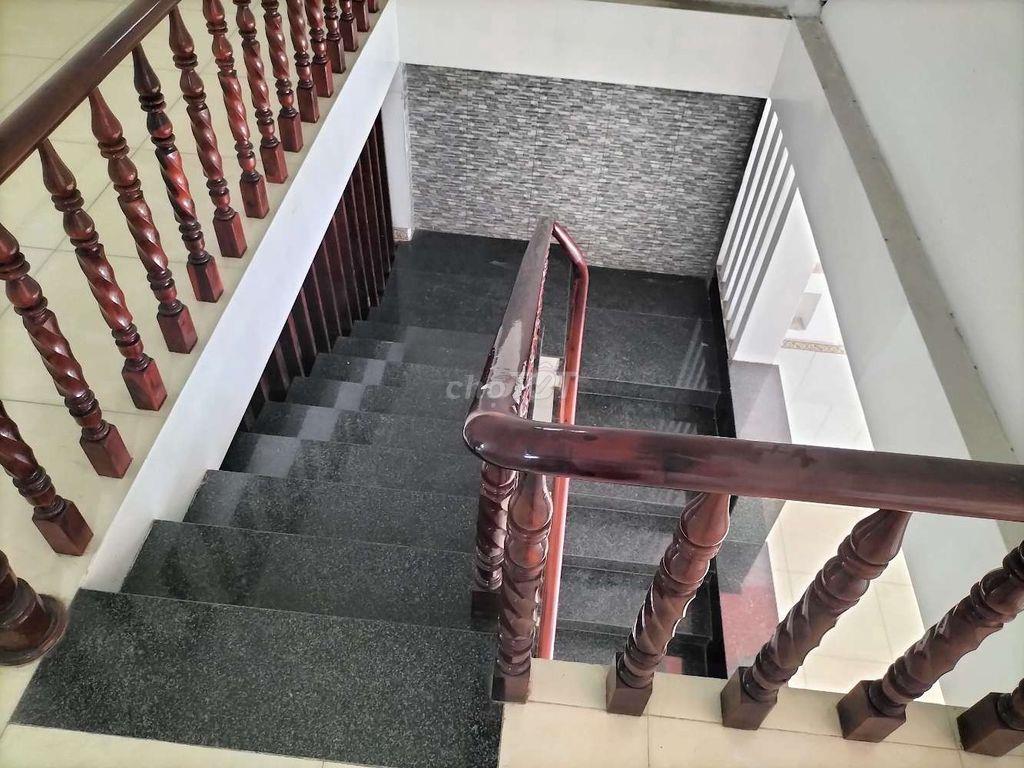 💥 gấp gấp. nhà mặt tiền Kinh Doanh cực VIP  đẹp nhất thuận giao O2ạ