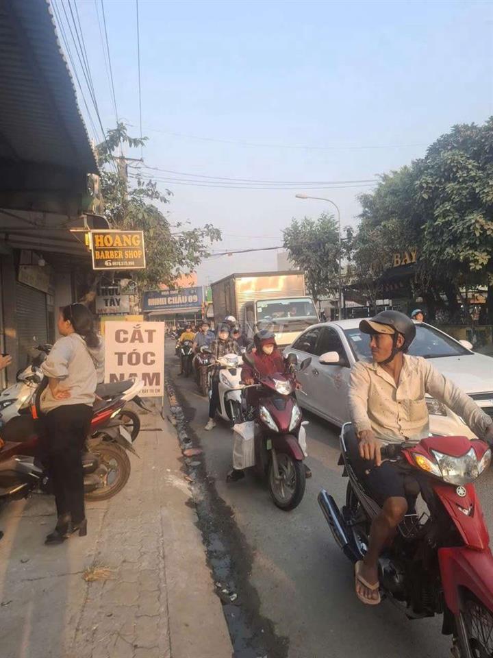 💥 gấp gấp. nhà mặt tiền Kinh Doanh cực VIP  đẹp nhất thuận giao O2ạ