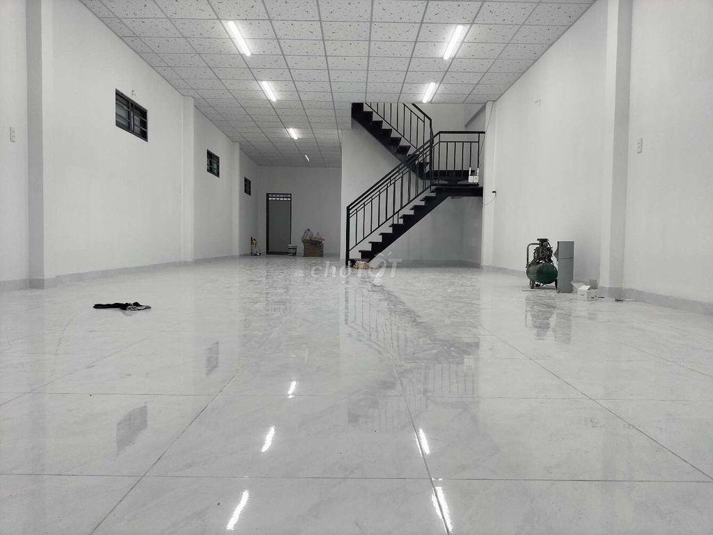 💥 siêu phẩm 3 mặt tiền 360m2 quá rẻ 16t cực hiếm rất nhanh mới kịp ạ