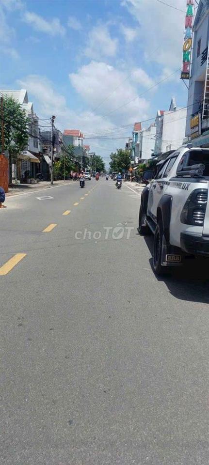  💥kho xưởng giá rẻ 300m2 có 15t thôi ạ   Thuận Giao  nhanh mới kịp ạ 