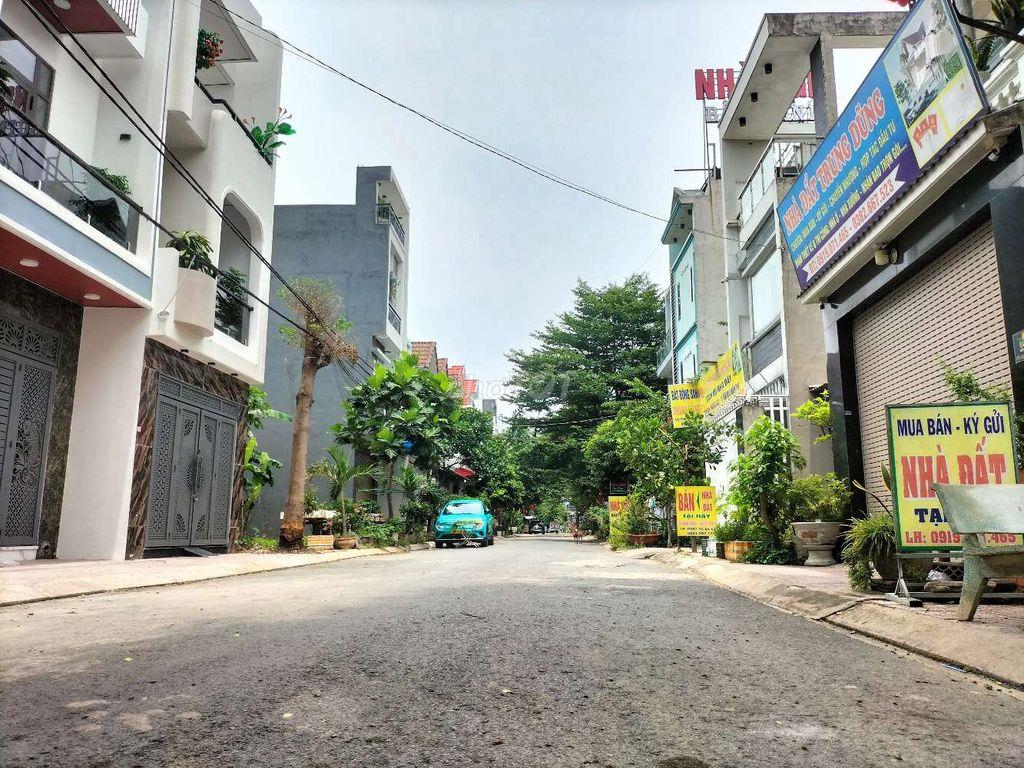 💥kho xưởng giá rẻ 300m2 có 15t thôi ạ   Thuận Giao  nhanh mới kịp ạ 