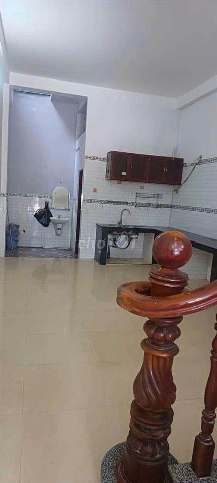  🔥 cực hiếm quá rẻ.đẹp 6tr kdc cao cấp. có tới 3p ngủ nhanh mới kịp ạ