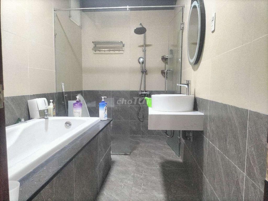 bán gấp nhà Visip1  150m2 trệt  2lầu rẻ hơn thị trường 300t 