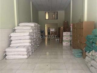 Nhà ngợp lắm rồi giảm sốc 950t còn có 4,6ty visip1 nhanh mới kịp ạ