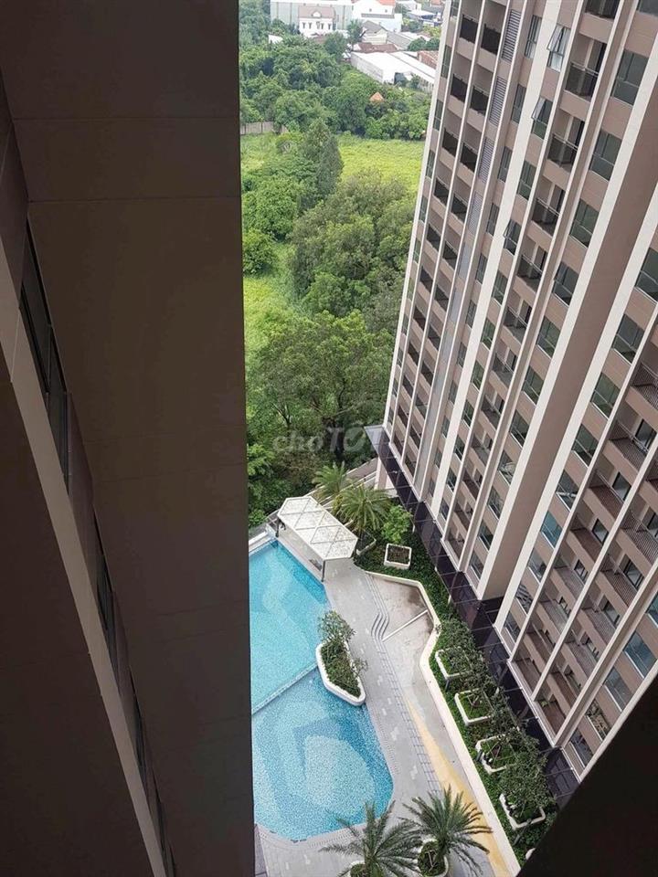 Cho thuê căn Studio sẵn rèm, máy lạnh ở liền tại Opal Skyline