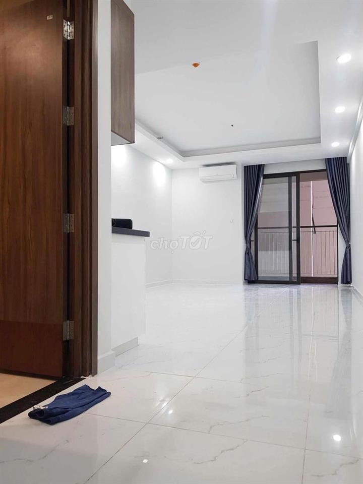 Cho thuê căn Studio sẵn rèm, máy lạnh ở liền tại Opal Skyline