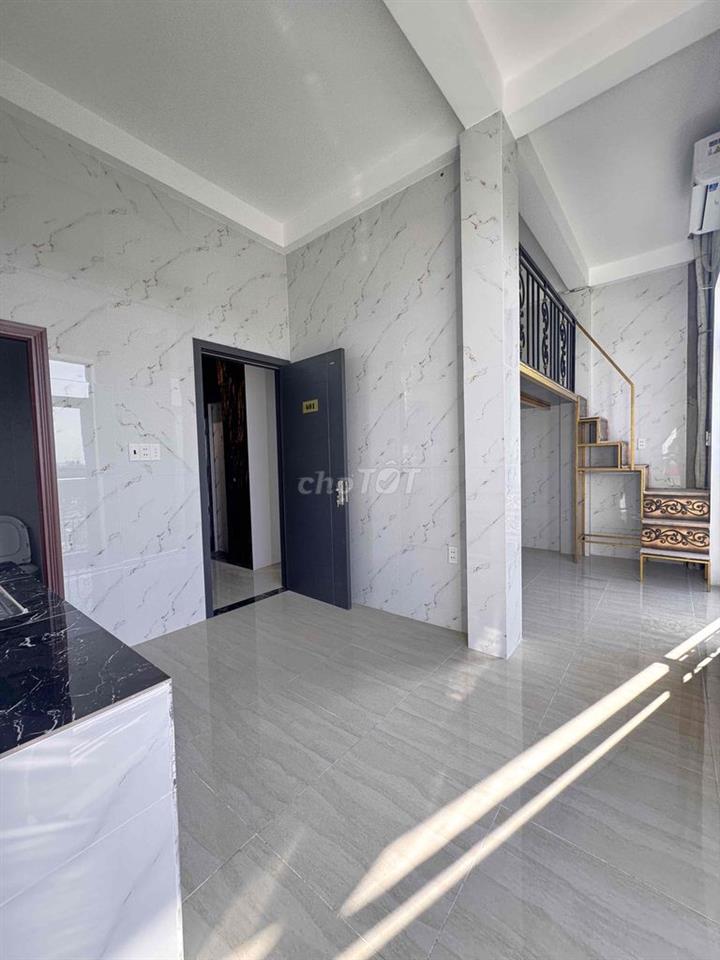 CHO THUÊ CĂN HỘ 1P  NGỦ DUPEX TÁCH BẾP NGAY LĐHQG