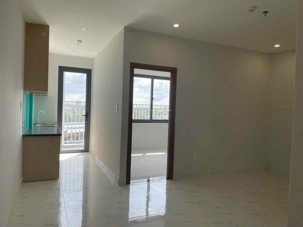 chính chủ cho thuê căn hộ 818
