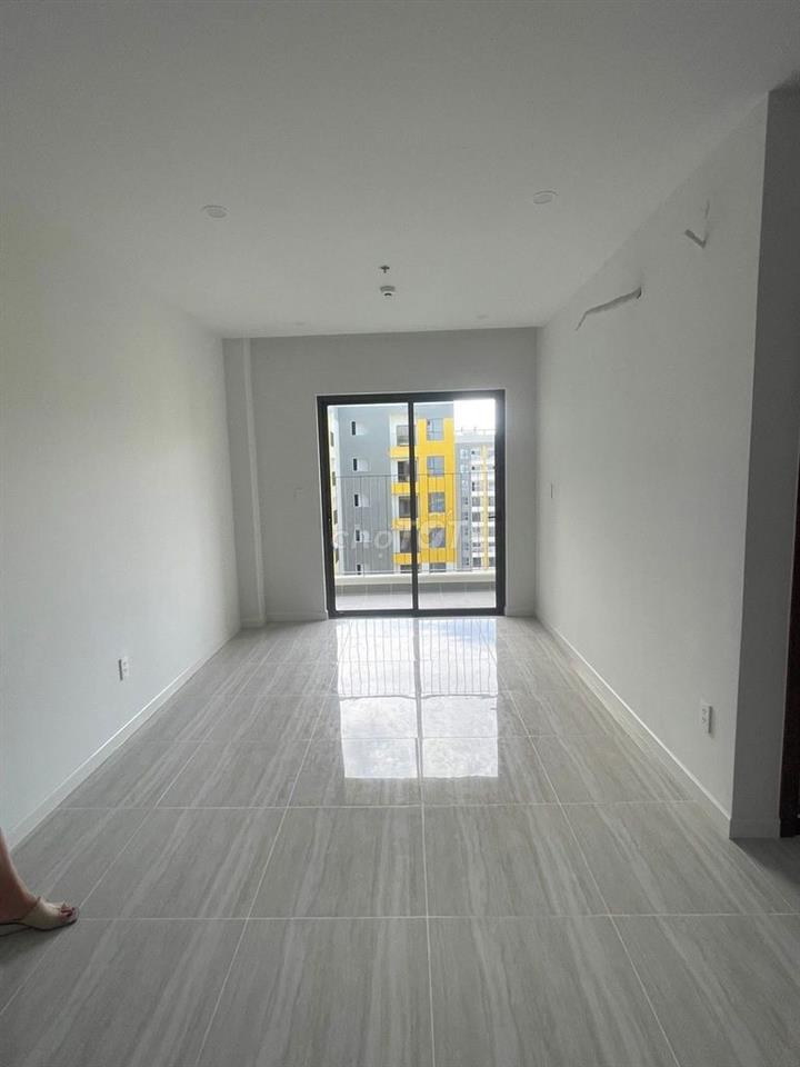 Căn 2PN ở được 4 -5 bạn chỉ khoảng 1,8 - 1,9triệu/người ngay Làng ĐHQG