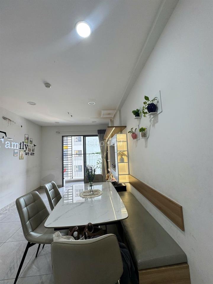 Cho thuê 2PN Legacy Central 