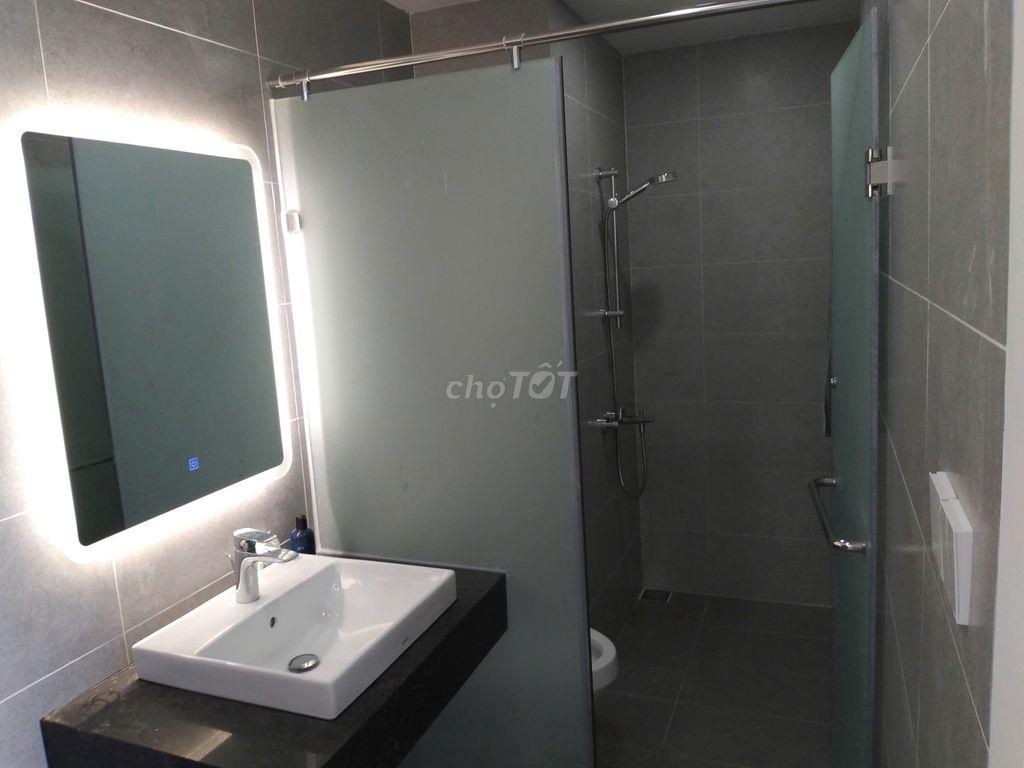 Cho thuê căn hộ 1PN nhà trống view sông thoáng mát gần bờ kè lái thiêu