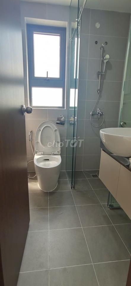 Pass 1 phòng Master 3.5tr trong căn 2PN2WC