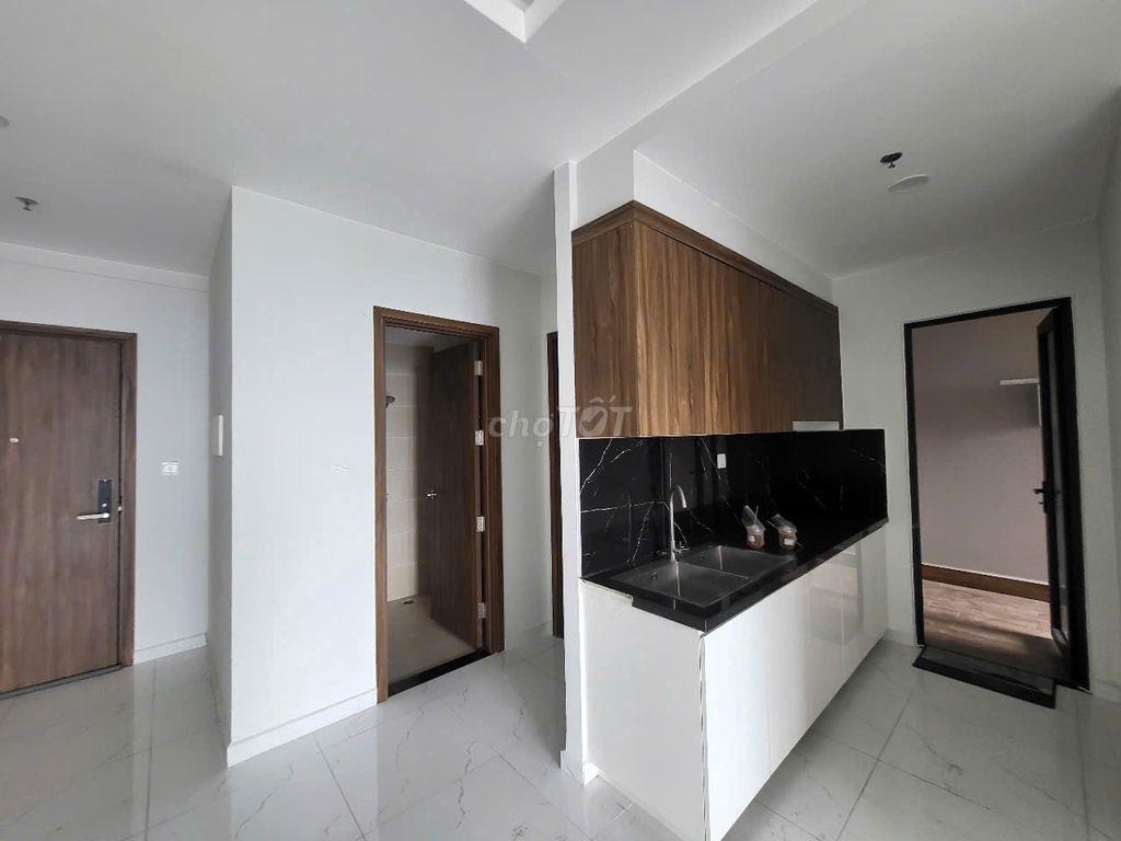 Cần bán căn hộ 70m2 rộng thoáng sẵn sổ, giao nhà ngay