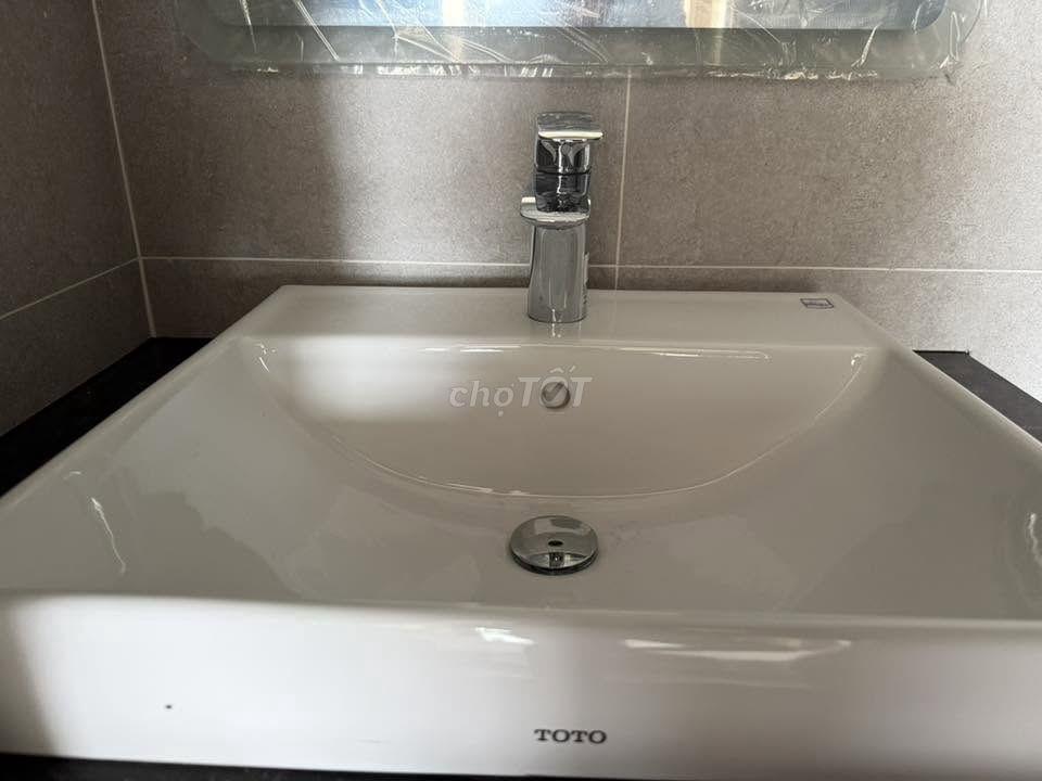 Căn hộ 2PN 70m2 rộng rãi mà cho thuê 6tr, ở ngay chợ Lái Thiêu