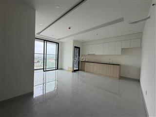 Cho thuê căn góc siêu rộng mới 100% ngay chợ Lái Thiêu, view sông