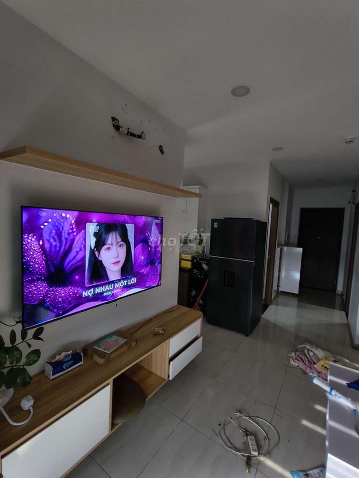 Cho thuê căn Bcons Garden vào ở ngay; nội thất đầy đủ