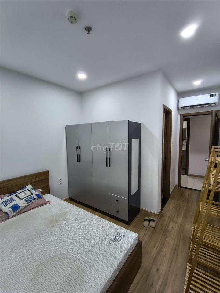 Cho thuê căn Bcons Garden vào ở ngay; nội thất đầy đủ