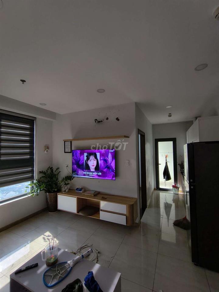 Cho thuê căn Bcons Garden vào ở ngay; nội thất đầy đủ