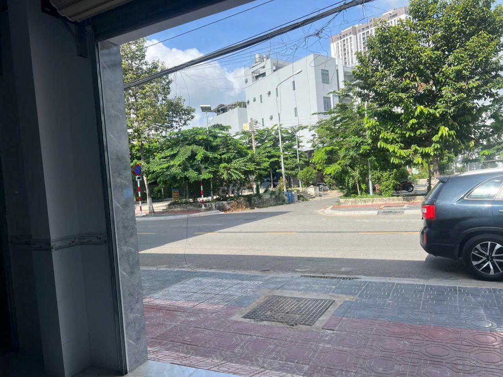 Mặt bằng cho thuê 5 x25m, 25tr/ tháng, DĨ an